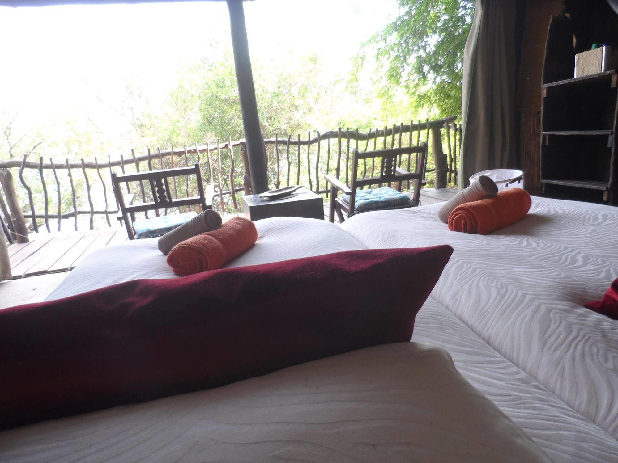 Caprivi Houseboat Safari Lodge Катима Мулило Екстериор снимка