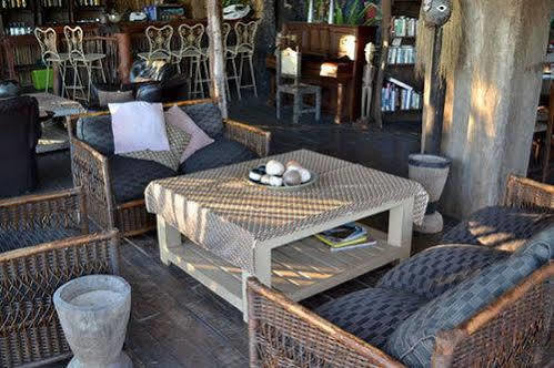 Caprivi Houseboat Safari Lodge Катима Мулило Екстериор снимка